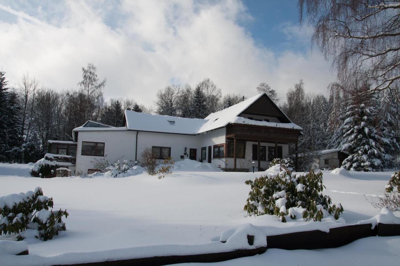 Haus Am Wald - Urlaub Am Nationalpark Apartment Langweiler  Екстериор снимка